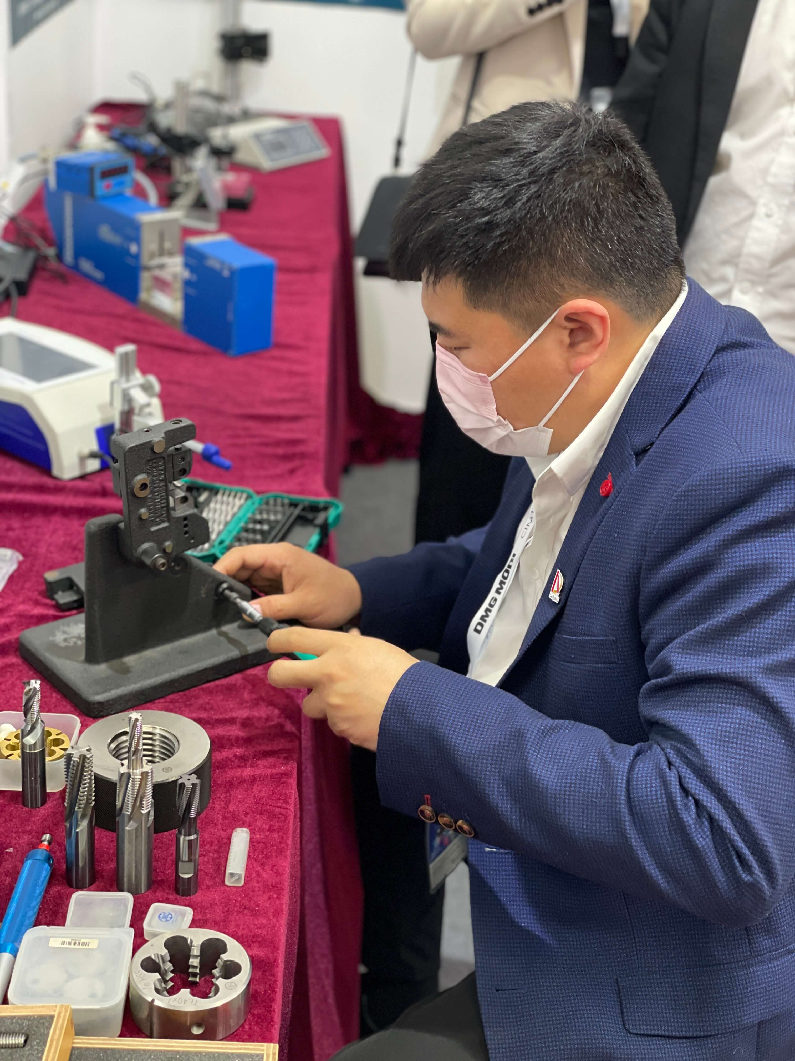 1681435615765353.jpg 10.jpg